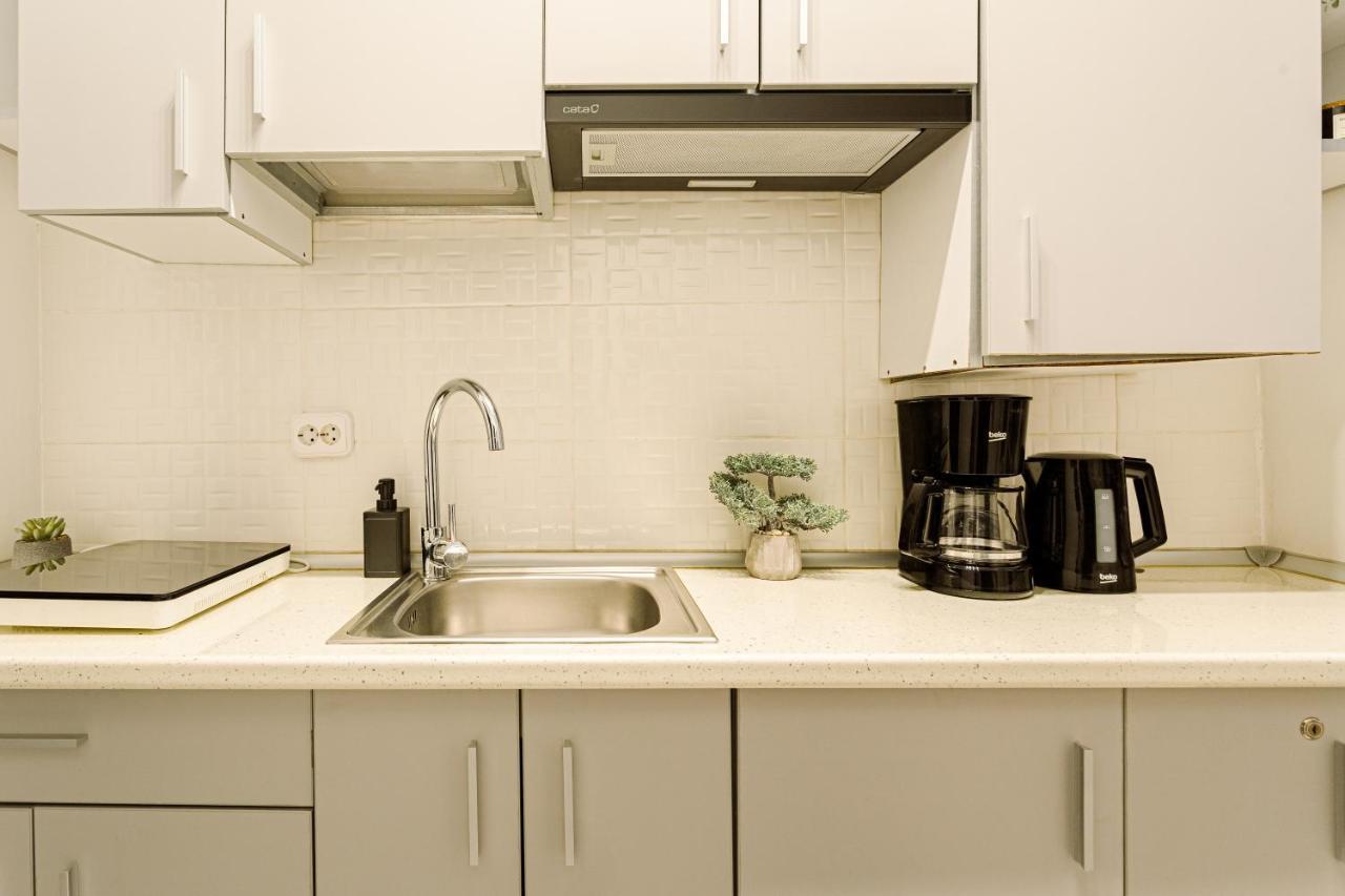 Apartment Bucharest's Heartbeat - Cozy On Smardan Street